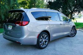2017 chrysler pacifica limited