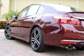 2017 Honda Accord 4D Touring V6