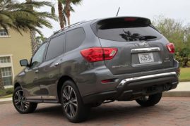 2017 Nissan Pathfinder Platinum 4WD