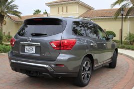 2017 Nissan Pathfinder Platinum 4WD