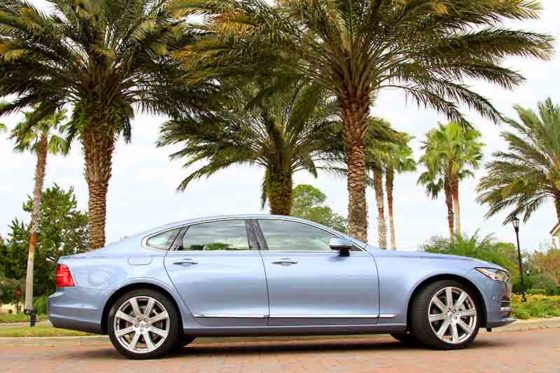 2017 Volvo S90 T6 AWD Inscription